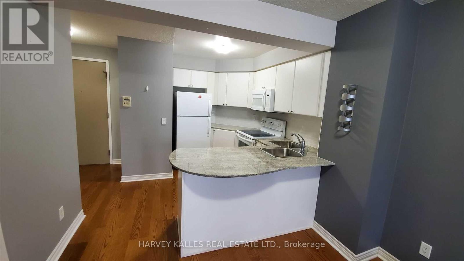 2313 - 763 Bay Street, Toronto, Ontario M5G 2R3 - Photo 2 - C13849684