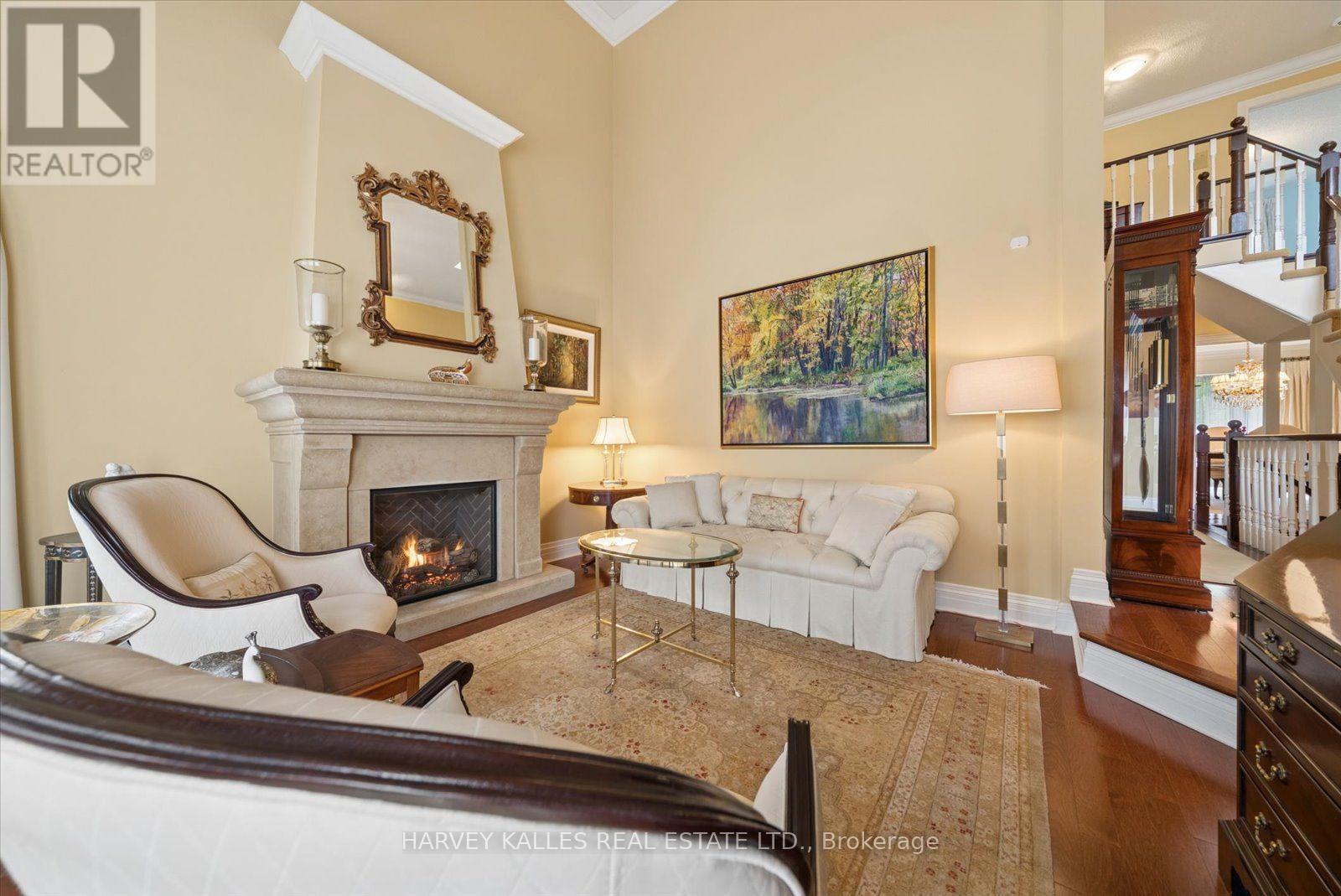 3685 St. Laurent Court, Mississauga, Ontario L5L 4T2 - Photo 12 - W13850786