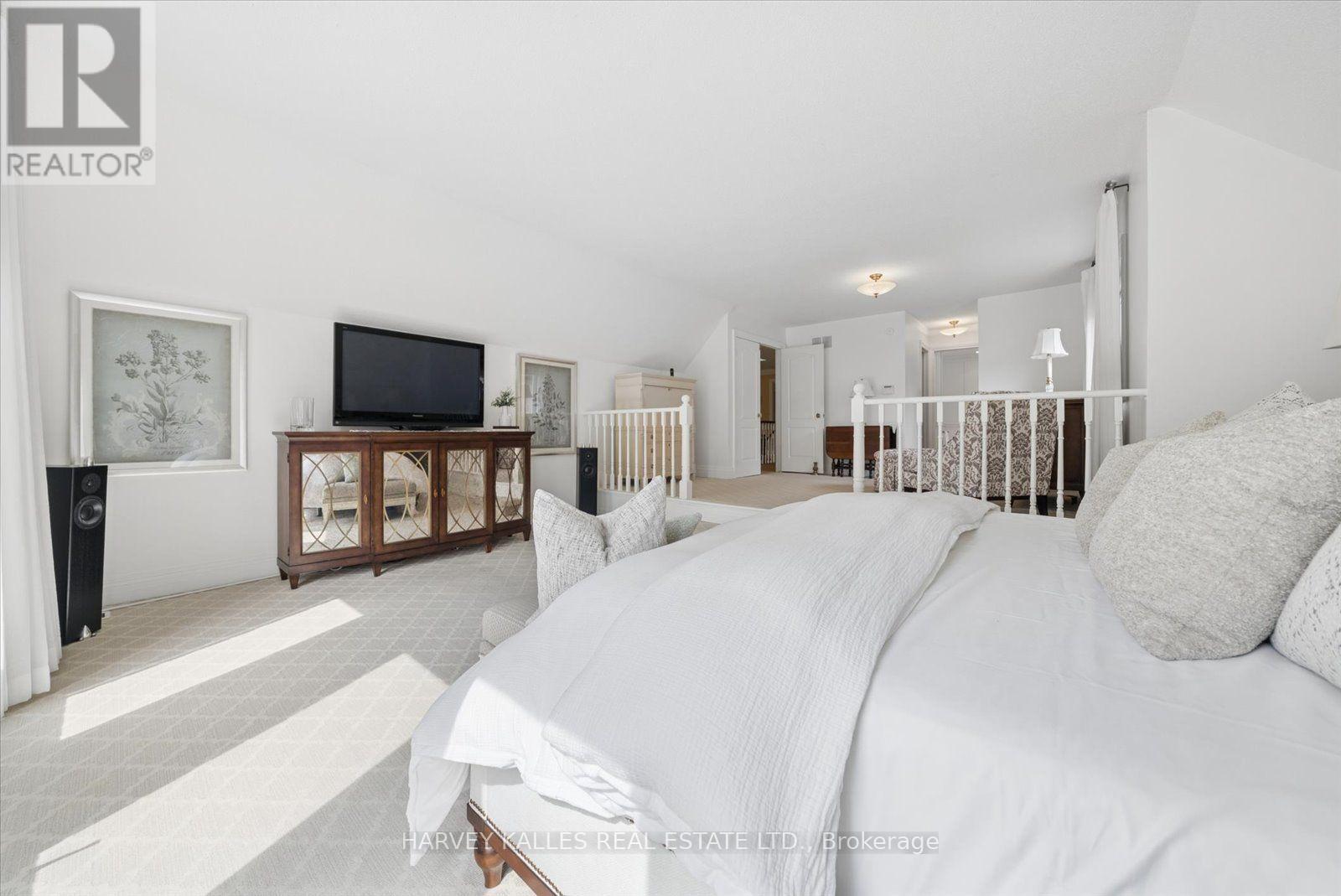 3685 St. Laurent Court, Mississauga, Ontario L5L 4T2 - Photo 20 - W13850786