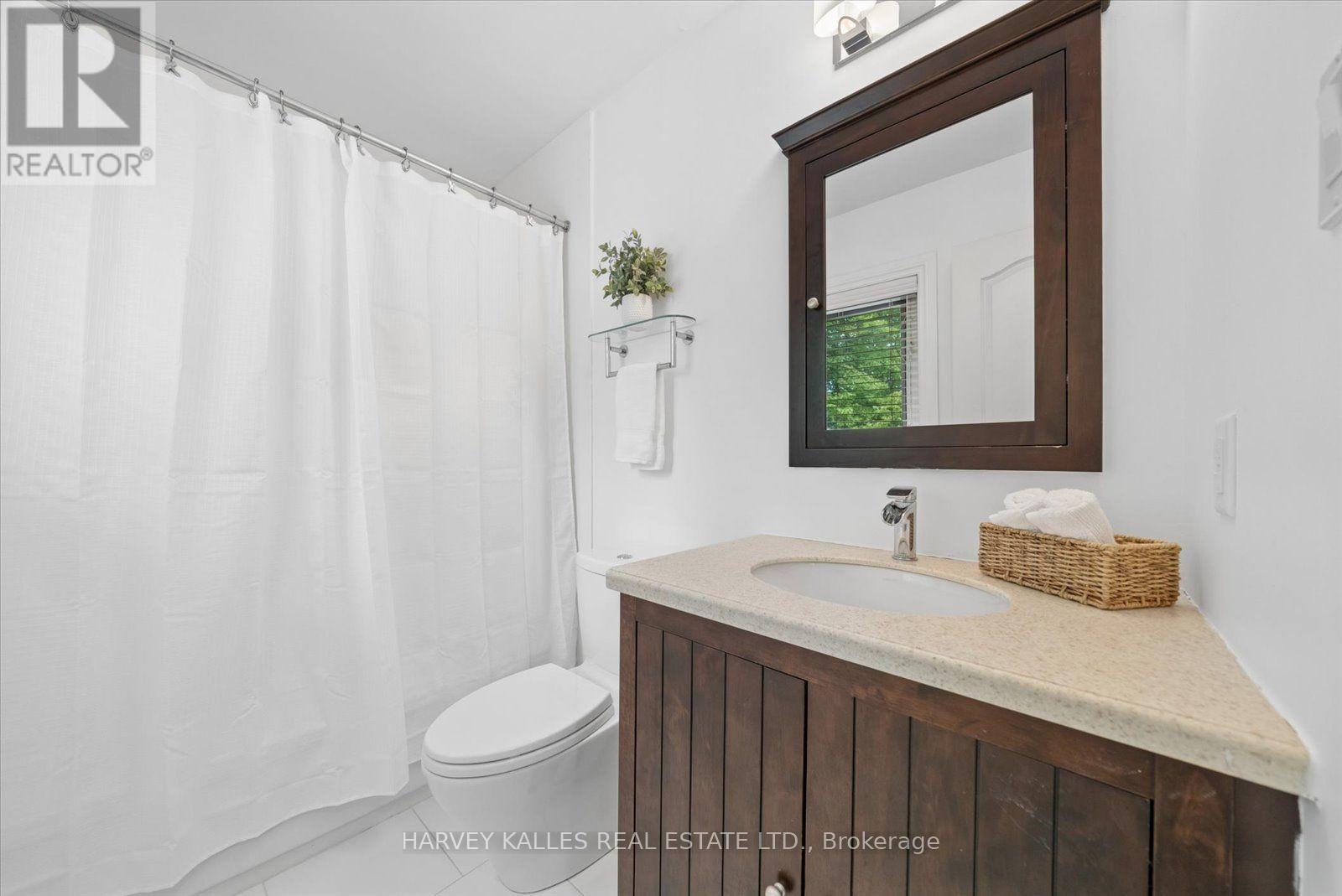 3685 St. Laurent Court, Mississauga, Ontario L5L 4T2 - Photo 27 - W13850786