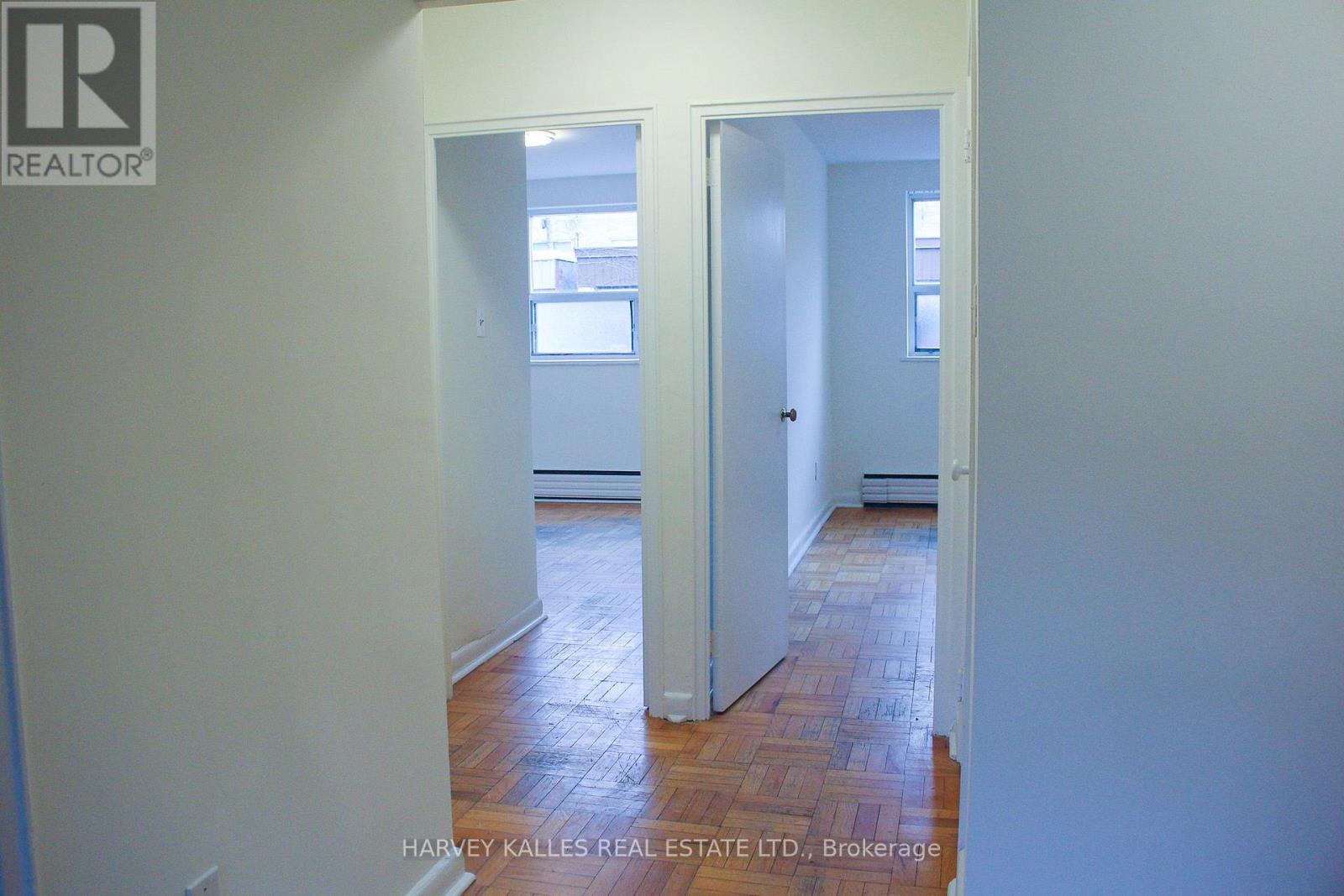 2 - 28 Fraserwood Avenue, Toronto, Ontario  M6B 2N5 - Photo 10 - C13853370