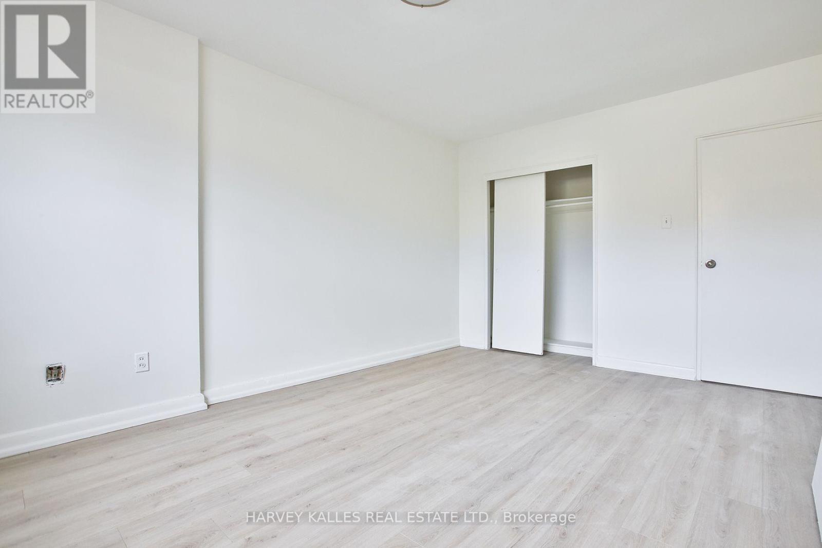 2 - 28 Fraserwood Avenue, Toronto, Ontario  M6B 2N5 - Photo 26 - C13853370