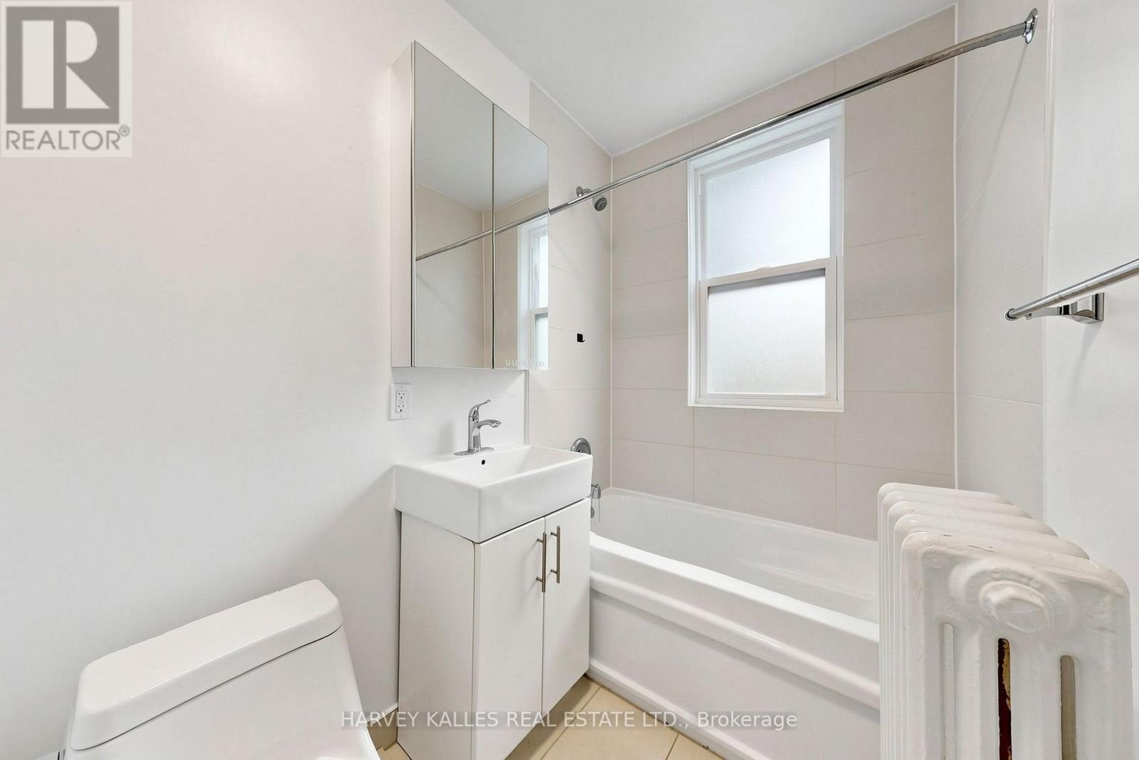 North 2nd - 163 Highbourne Road, Toronto, Ontario M5P 2J8 - Photo 27 - C13853988