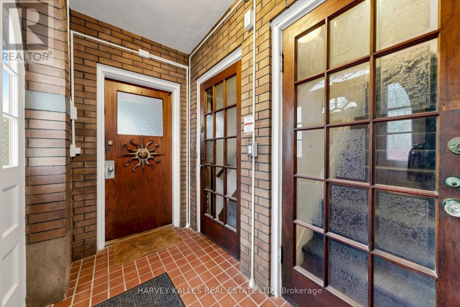 North 2nd - 163 Highbourne Road, Toronto, Ontario M5P 2J8 - Photo 28 - C13853988