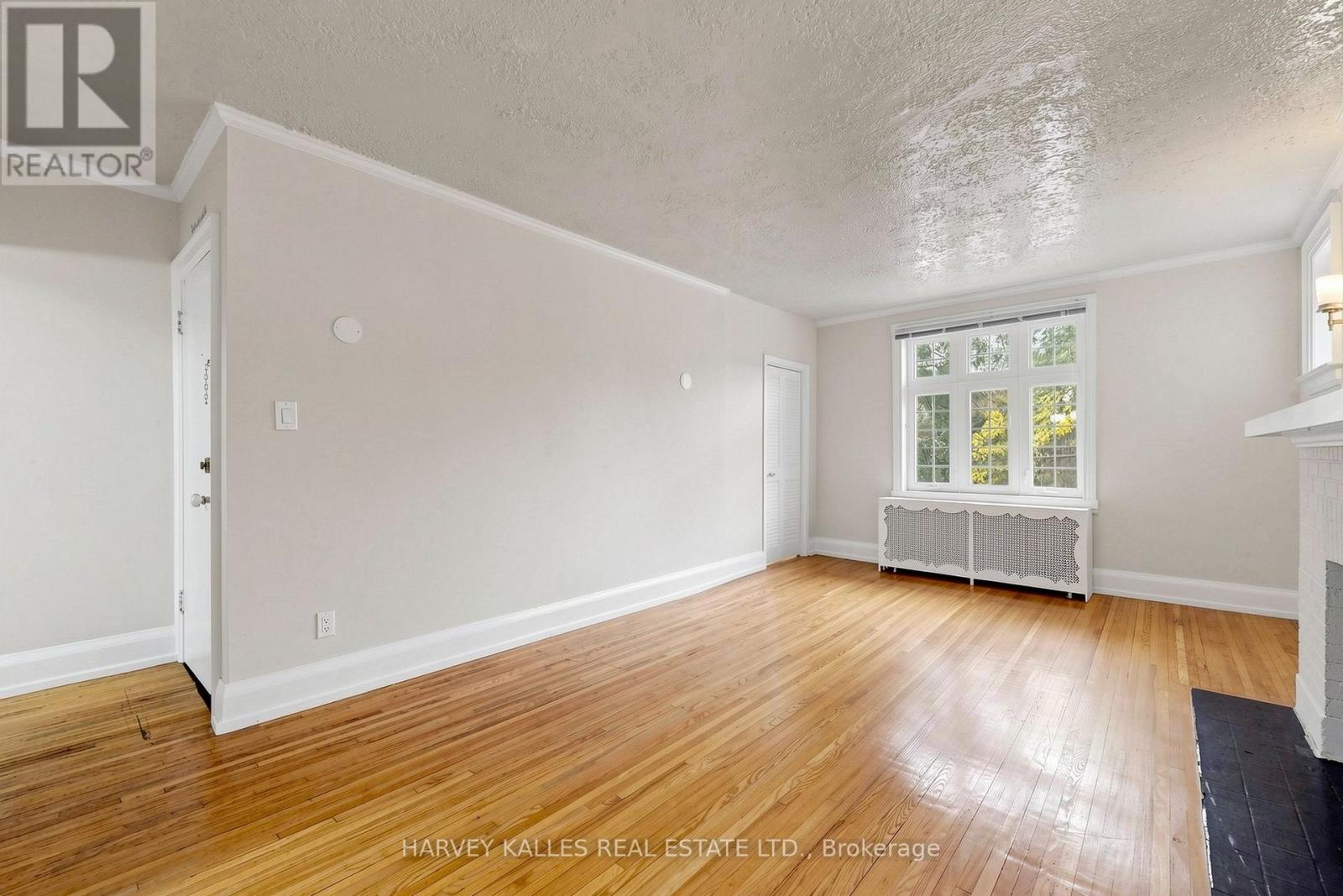 North 2nd - 163 Highbourne Road, Toronto, Ontario M5P 2J8 - Photo 8 - C13853988