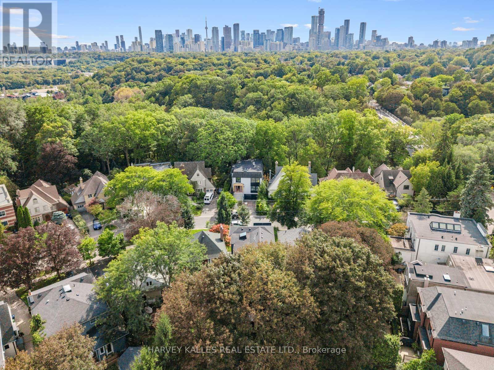 4 Douglas Crescent, Toronto, Ontario  M4W 2E7 - Photo 38 - C13854620