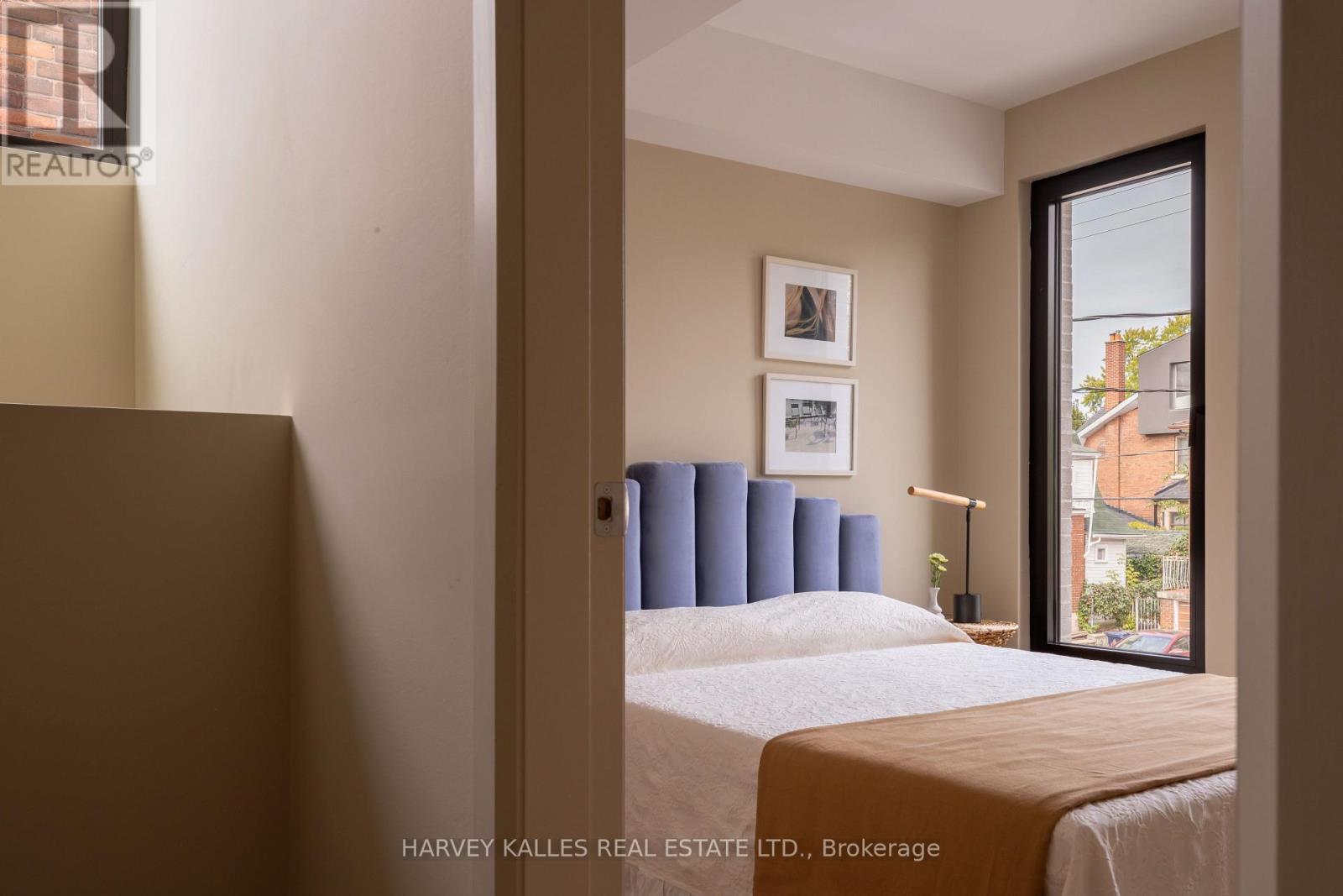 A - 157 Hallam Street, Toronto, Ontario M6H 1X3 - Photo 12 - W13855254