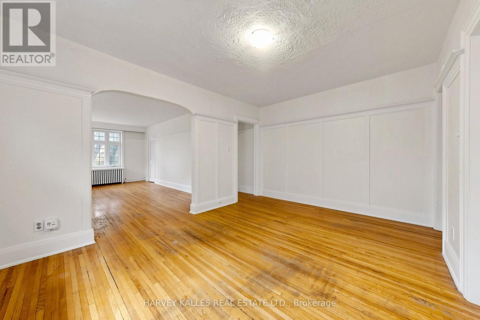 South 2nd - 163 Highbourne Road, Toronto, Ontario M5P 2J8 - Photo 18 - C13857746