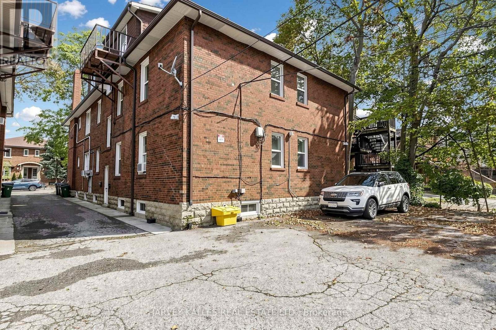 South 2nd - 163 Highbourne Road, Toronto, Ontario M5P 2J8 - Photo 32 - C13857746