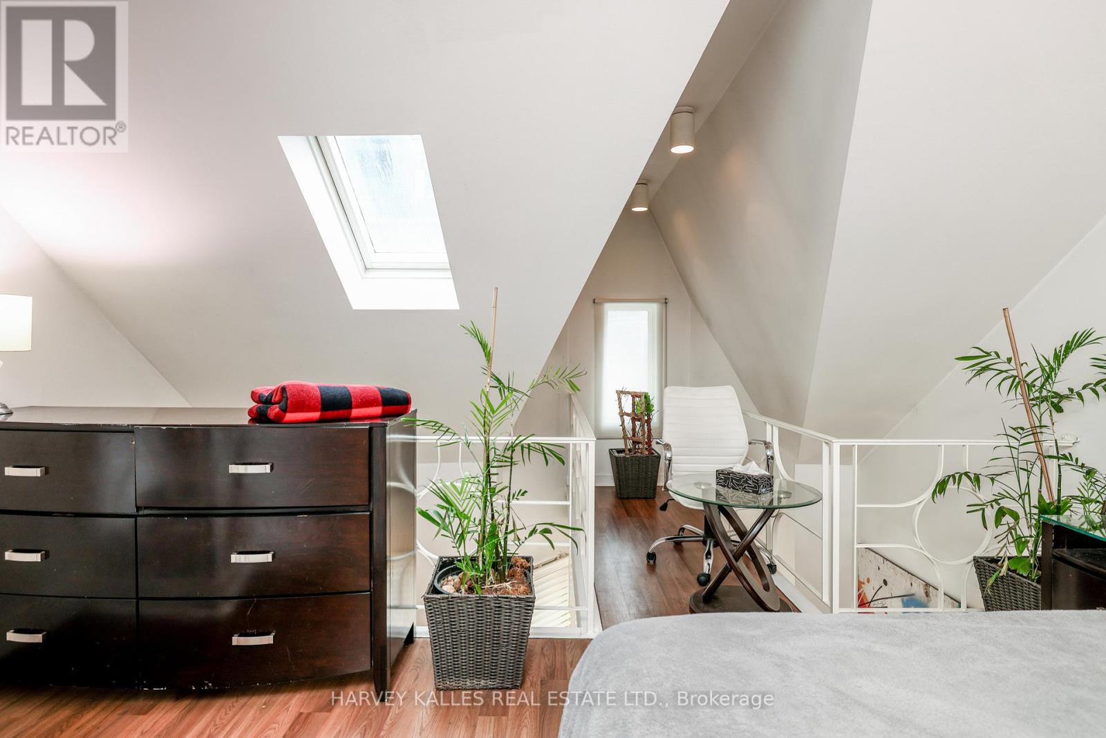 530 Richmond Street W, Toronto, Ontario M5V 1Y4 - Photo 13 - C13861226