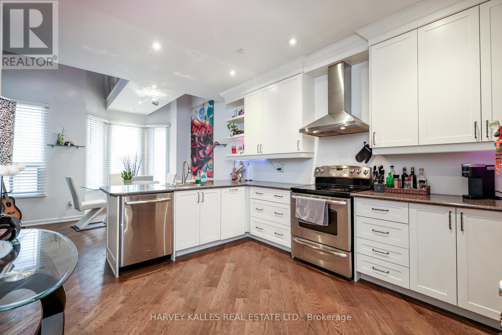 530 Richmond Street W, Toronto, Ontario M5V 1Y4 - Photo 3 - C13861226