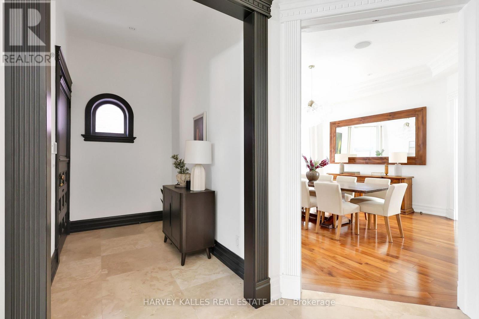140 Bedford Road, Toronto, Ontario M5R 2K2 - Photo 3 - C13861584
