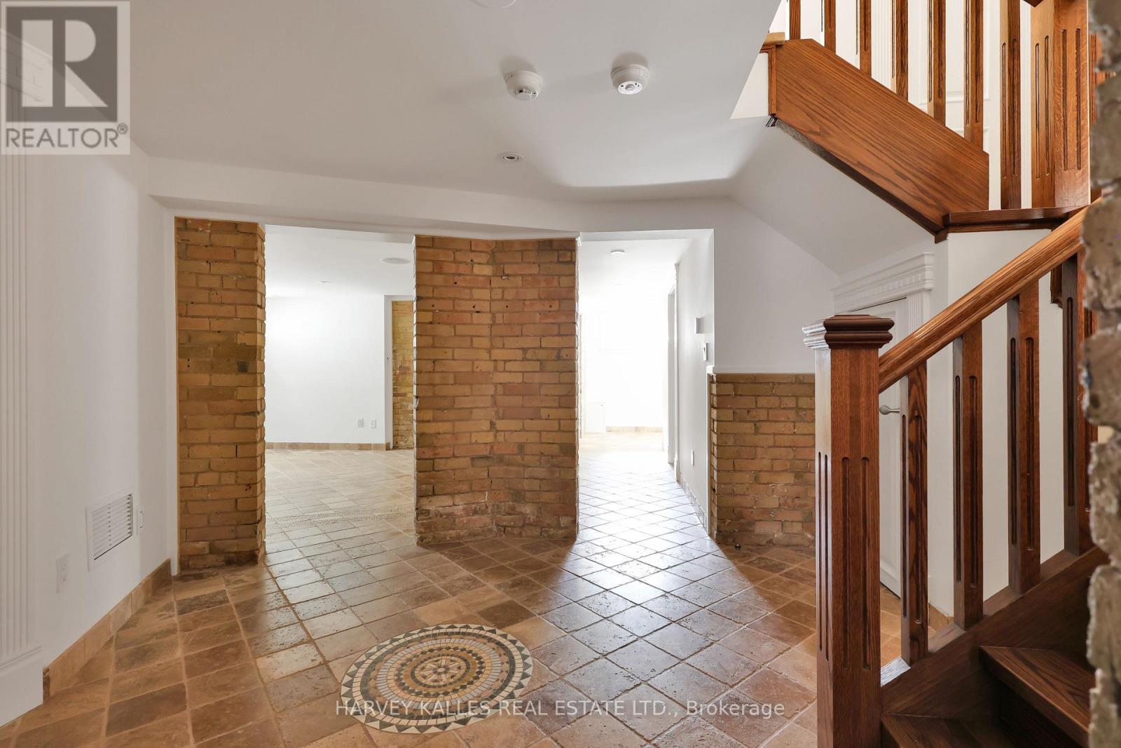 140 Bedford Road, Toronto, Ontario M5R 2K2 - Photo 44 - C13861584