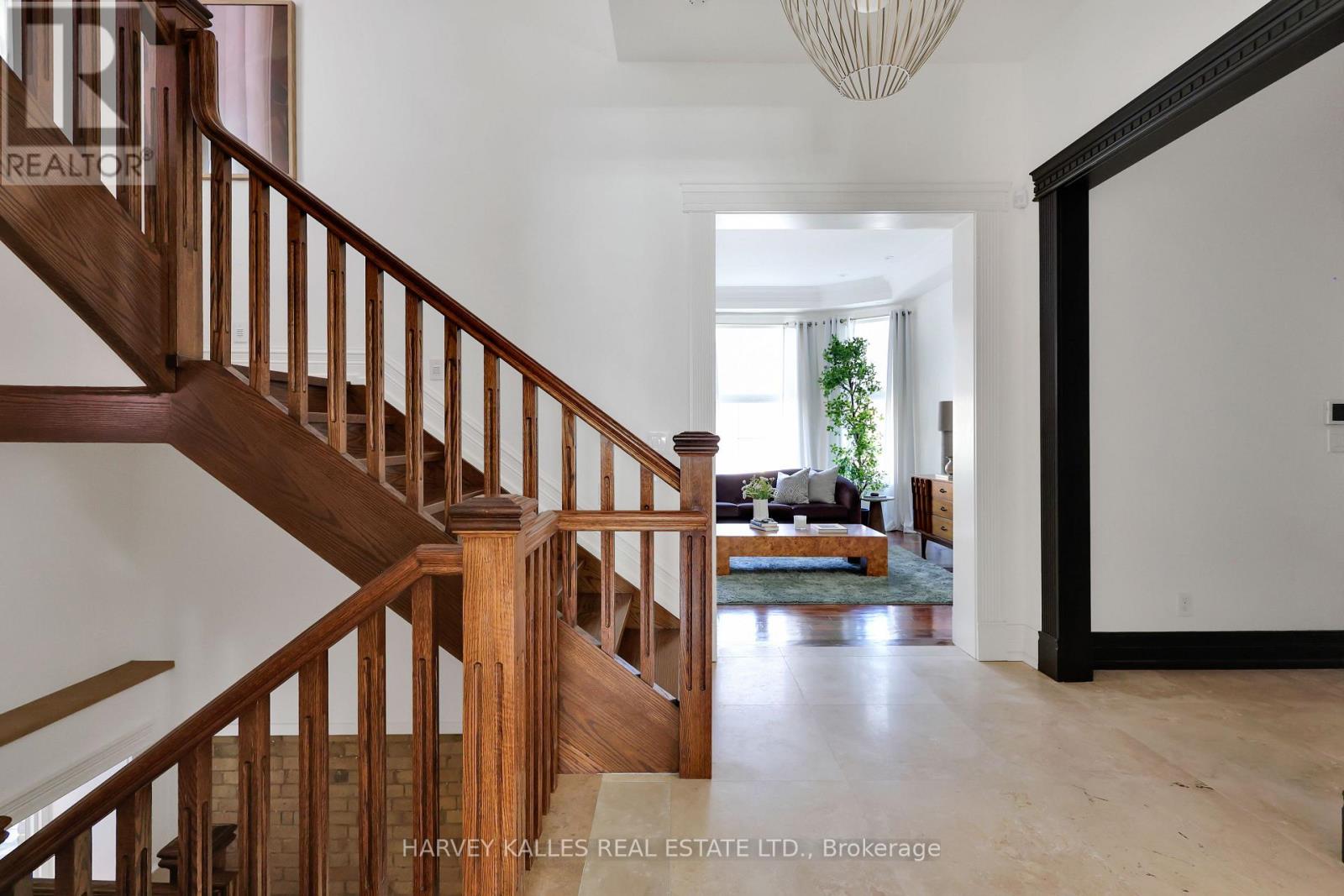 140 Bedford Road, Toronto, Ontario M5R 2K2 - Photo 5 - C13861584