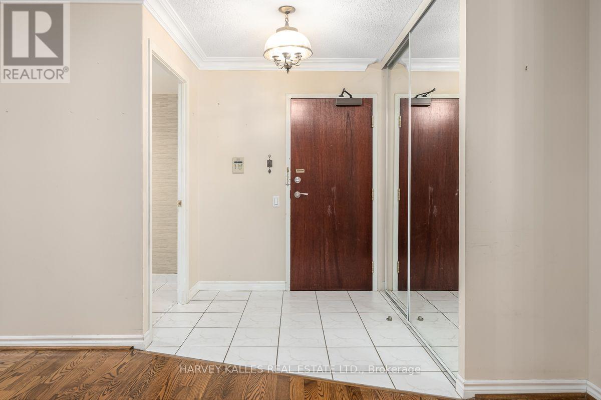 308 - 8 Covington Road, Toronto, Ontario M6A 3E5 - Photo 4 - C13862412