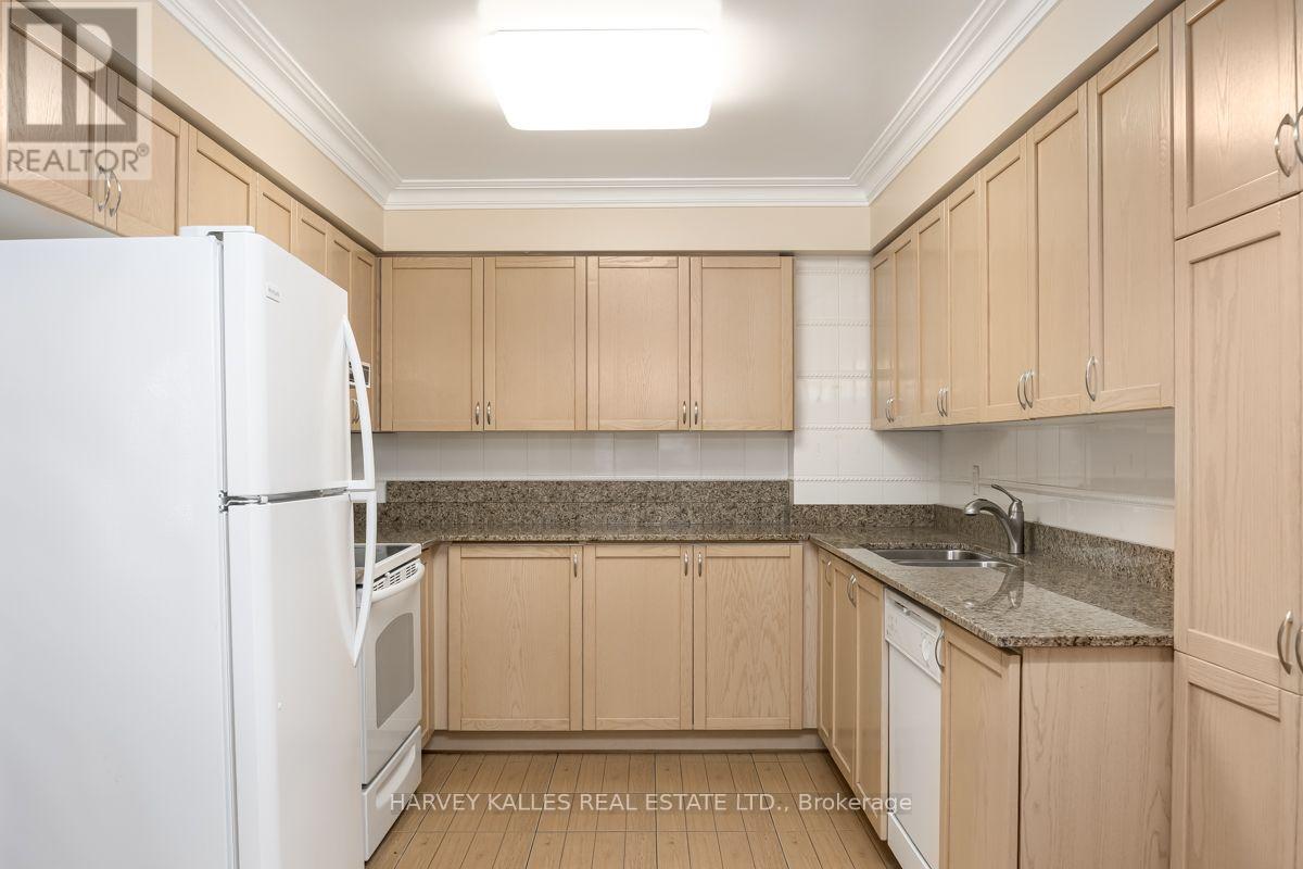308 - 8 Covington Road, Toronto, Ontario M6A 3E5 - Photo 8 - C13862412