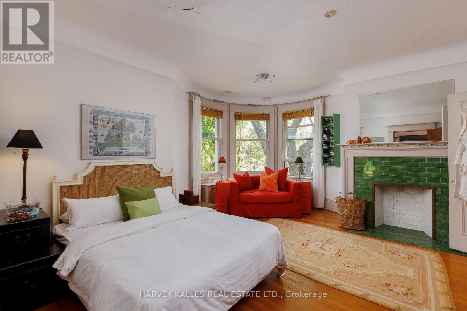 114 Glen Road, Toronto, Ontario M4W 2V9 - Photo 30 - C13864318
