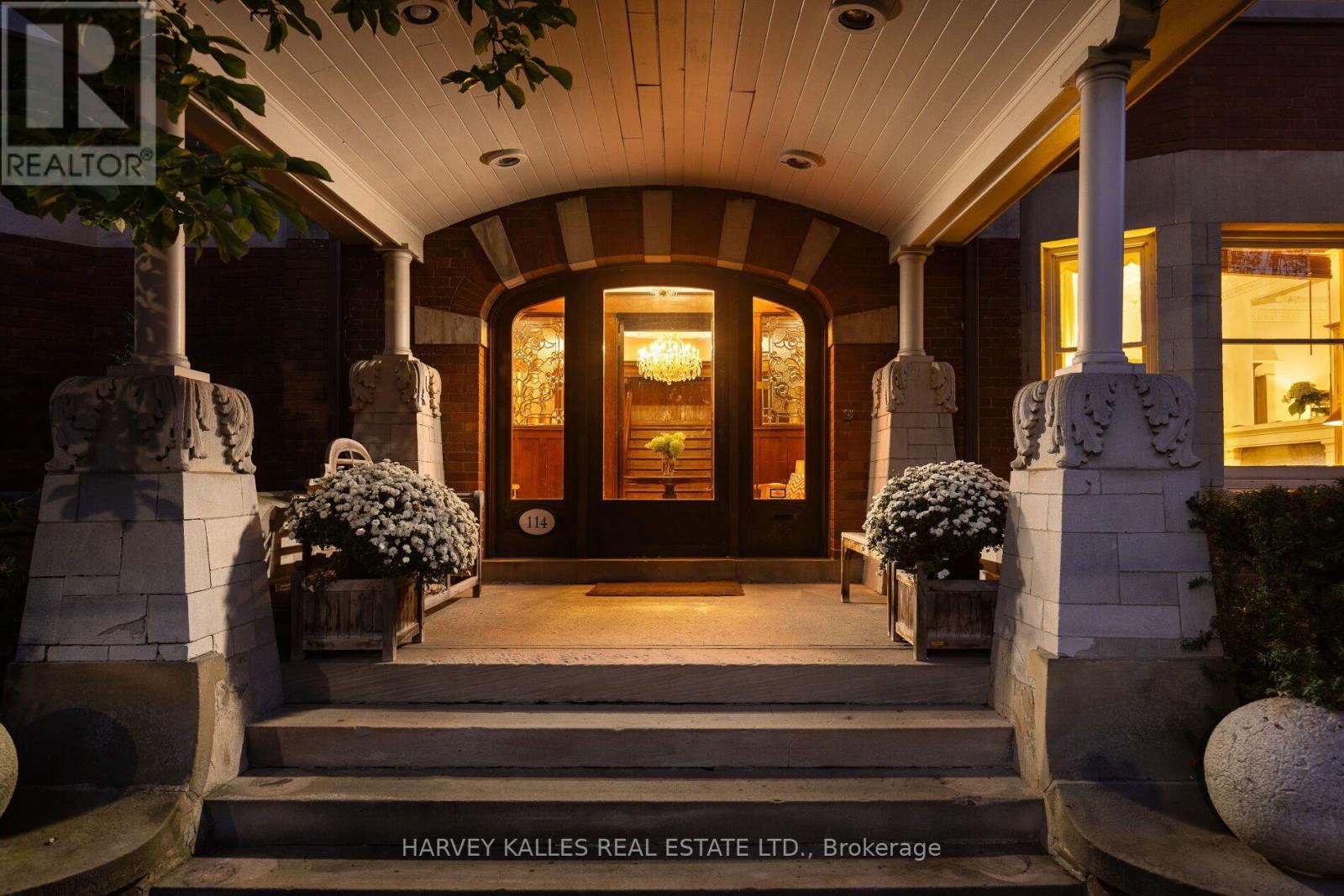 114 Glen Road, Toronto, Ontario M4W 2V9 - Photo 4 - C13864318