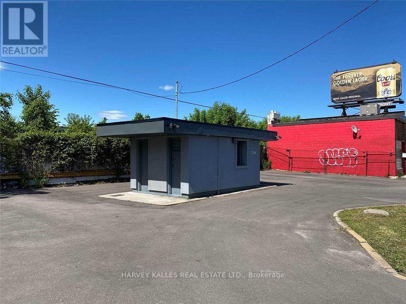 1278 & 1286 Dupont Street, Toronto, Ontario  M6H 2A4 - Photo 7 - W13864368