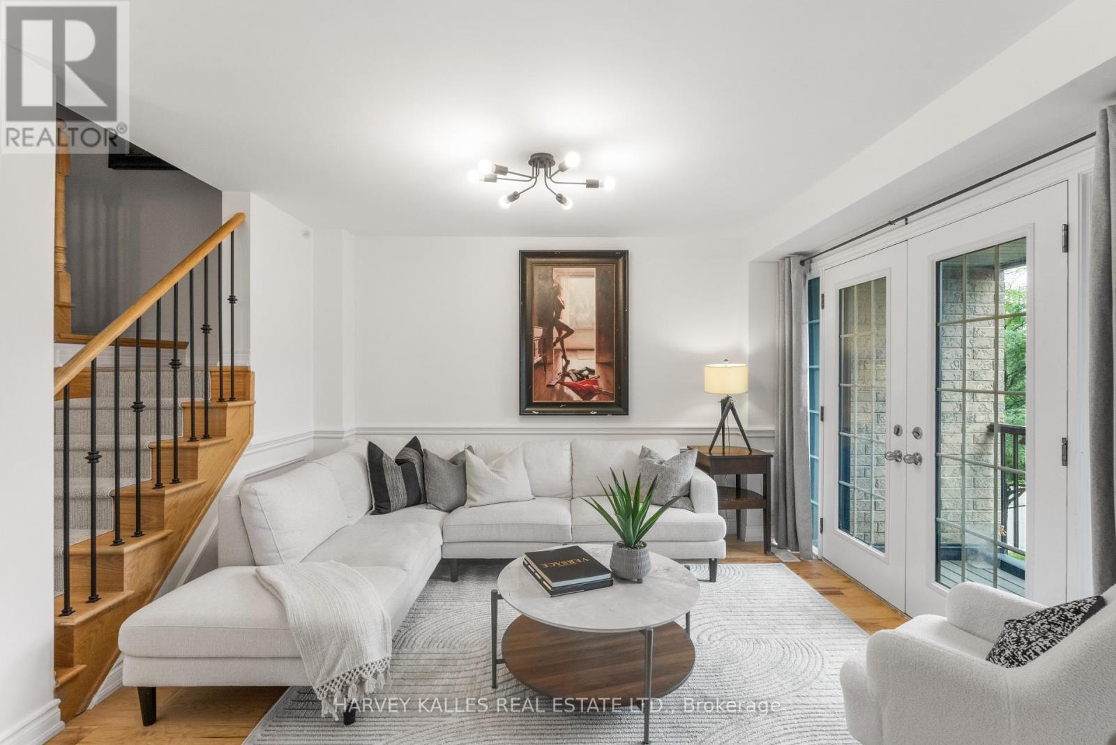 57 Elderbrook Crescent, Vaughan, Ontario L4K 5M5 - Photo 6 - N13868766