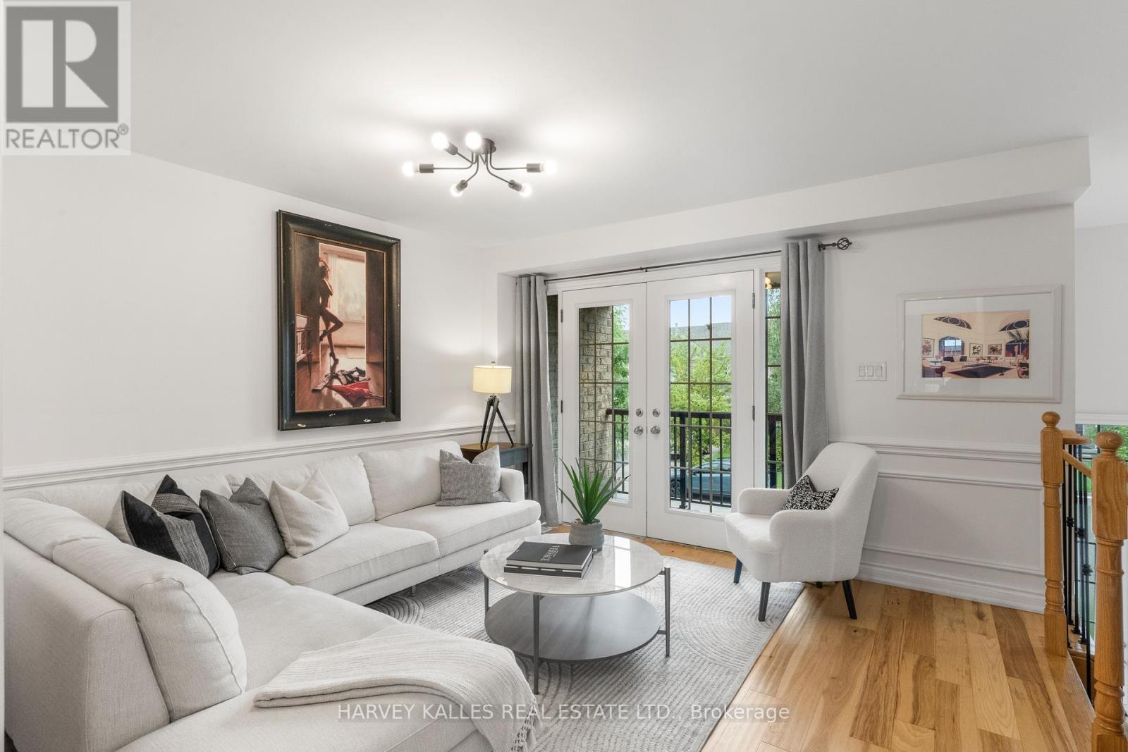 57 Elderbrook Crescent, Vaughan, Ontario L4K 5M5 - Photo 7 - N13868766