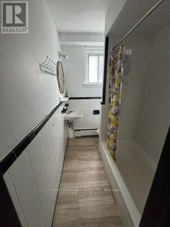 Lower - 437 Lawrence Avenue W, Toronto, Ontario  M5M 1C3 - Photo 13 - C13869568