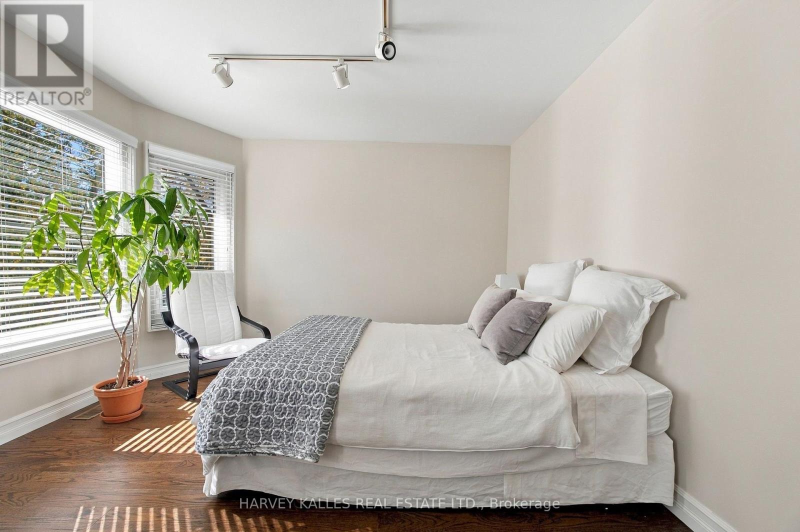110 Glenforest Road, Toronto, Ontario M4N 1Z9 - Photo 26 - C13870592