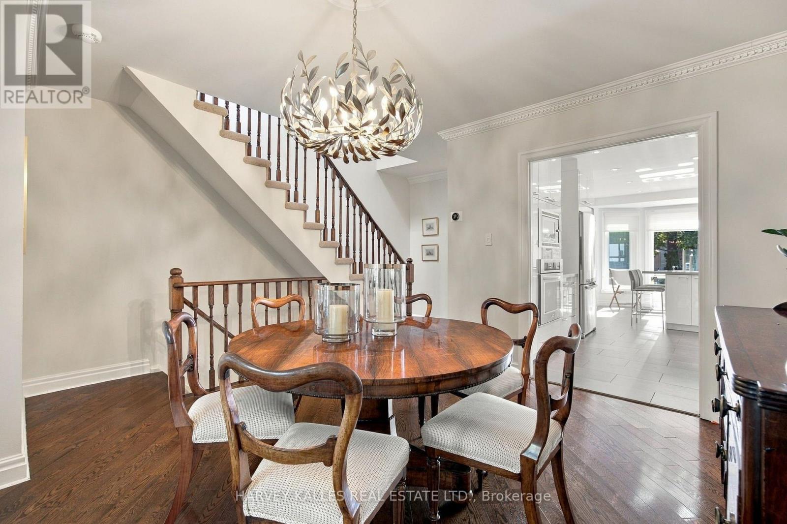 110 Glenforest Road, Toronto, Ontario M4N 1Z9 - Photo 6 - C13870592