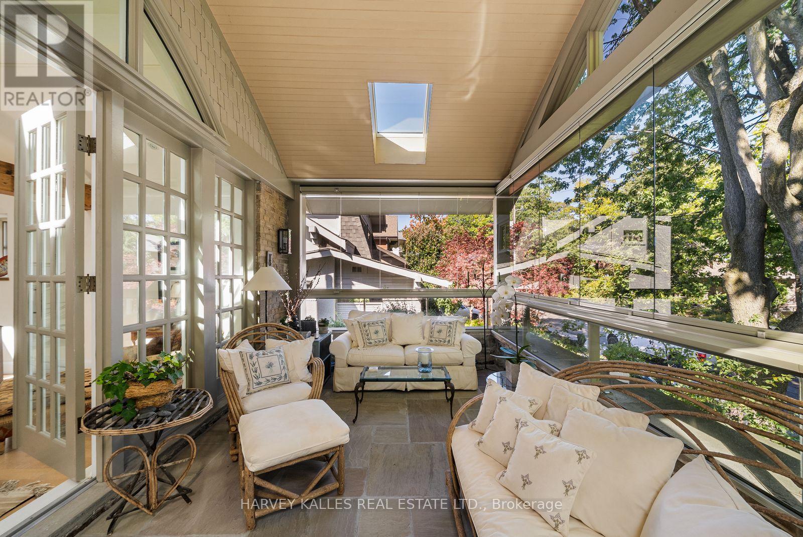 4 Neville Park Boulevard, Toronto, Ontario M4E 3P6 - Photo 30 - E13871354