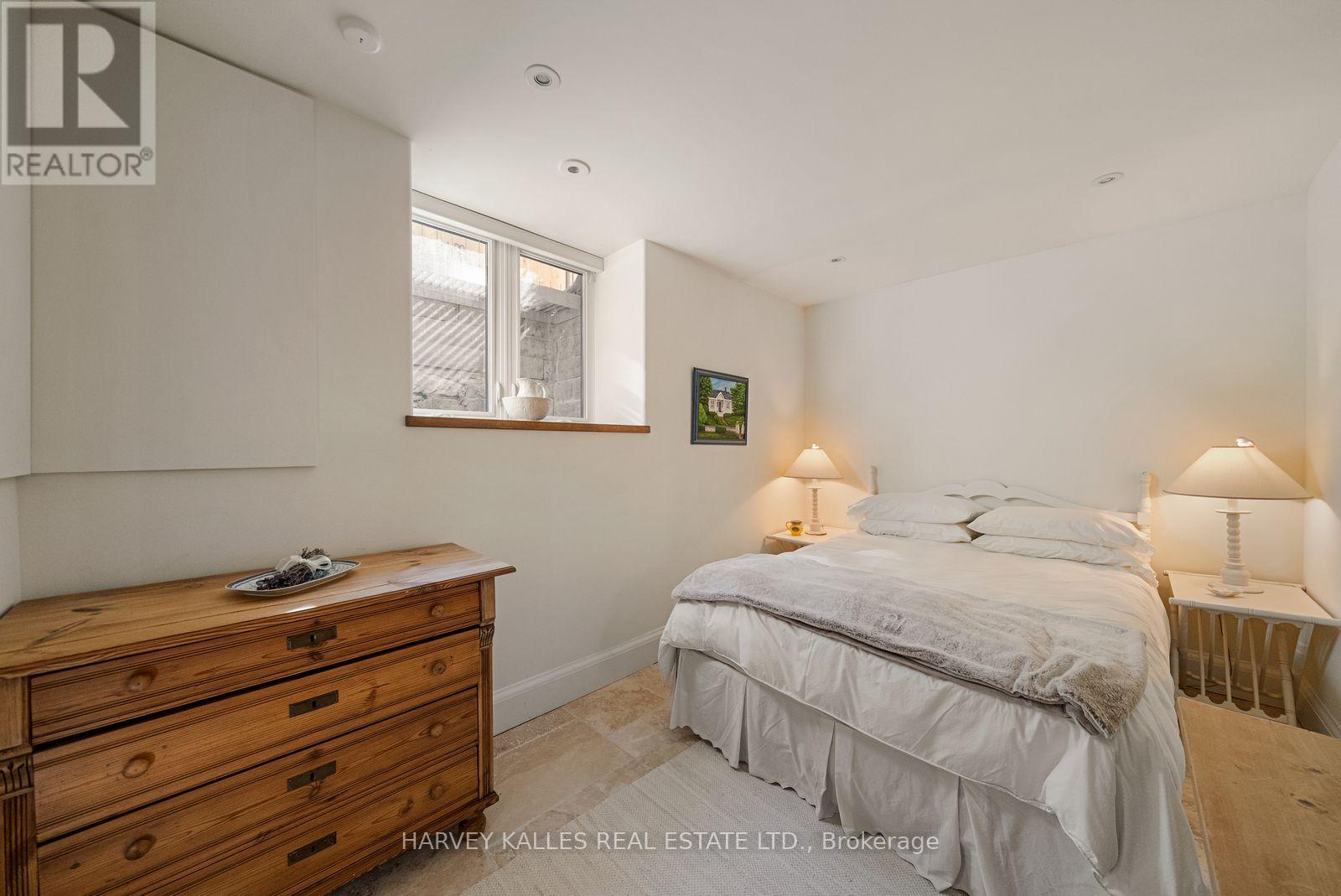 4 Neville Park Boulevard, Toronto, Ontario M4E 3P6 - Photo 40 - E13871354
