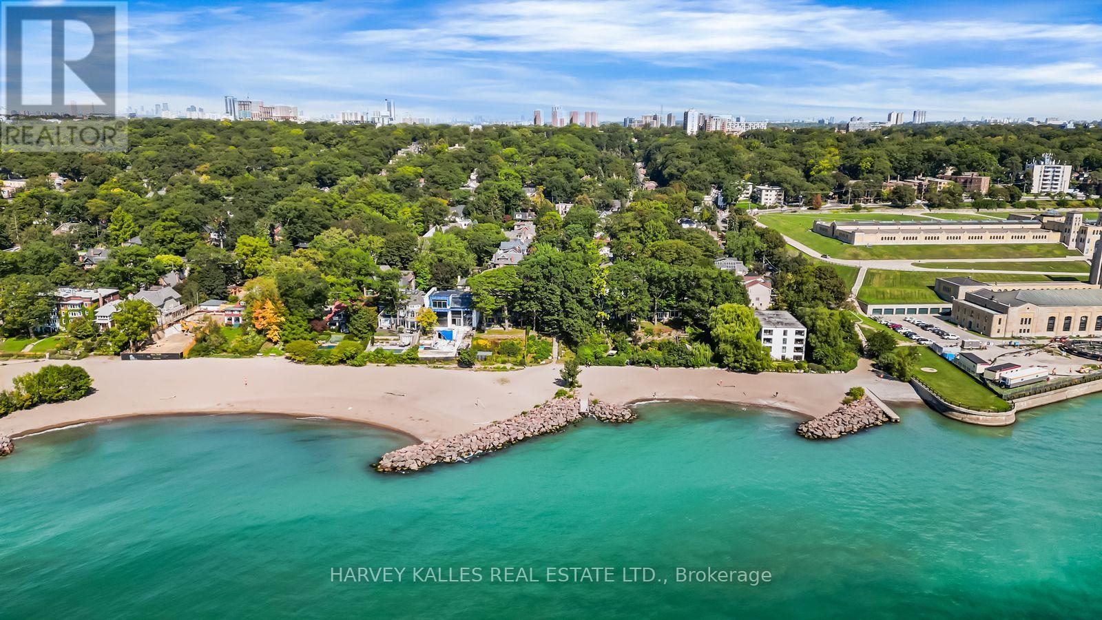 4 Neville Park Boulevard, Toronto, Ontario M4E 3P6 - Photo 48 - E13871354