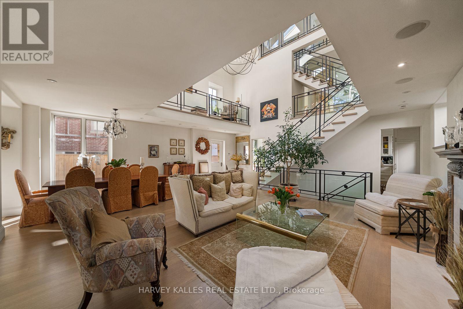 4 Neville Park Boulevard, Toronto, Ontario M4E 3P6 - Photo 6 - E13871354