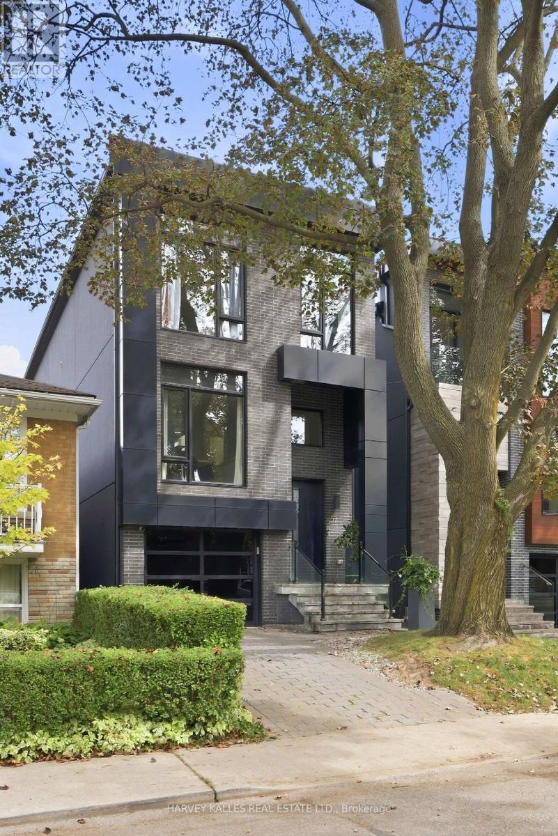 57 Roseneath Gardens, Toronto, Ontario M6C 3X5 - Photo 3 - C13872044