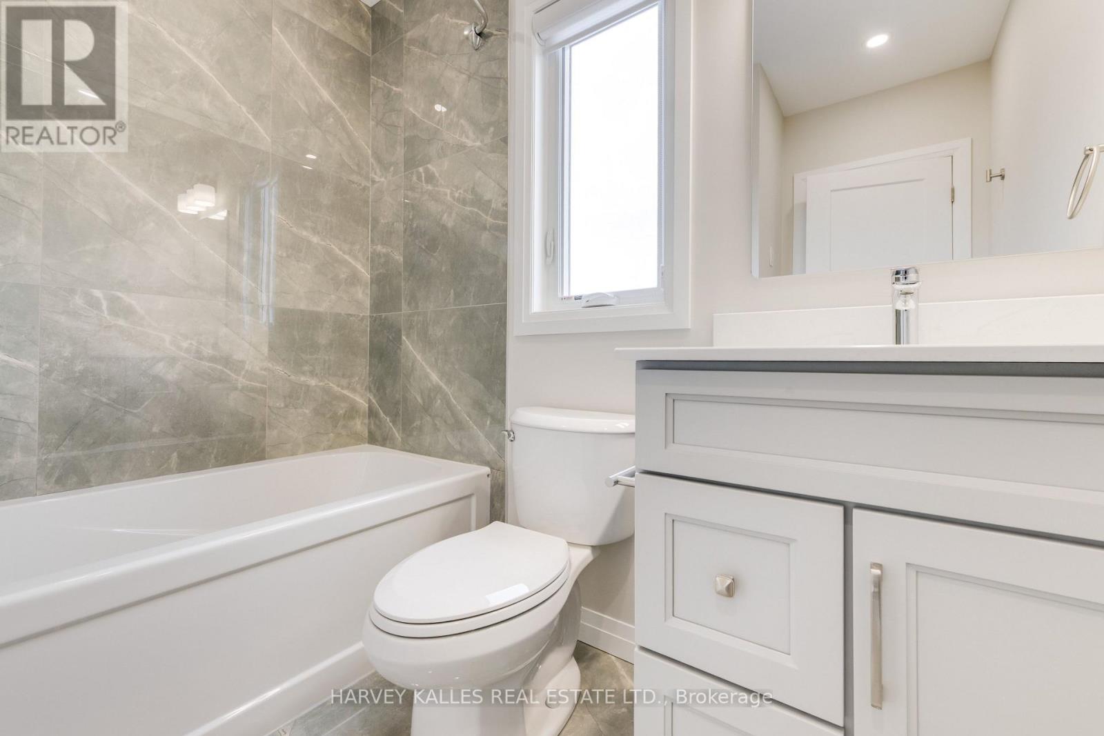 3rd Floor - 165 Spalding Road, Toronto, Ontario M3K 1K3 - Photo 37 - W13873368