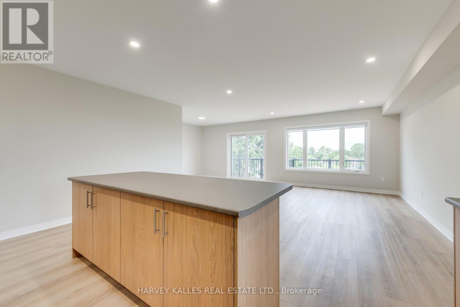 3rd Floor - 165 Spalding Road, Toronto, Ontario M3K 1K3 - Photo 4 - W13873368