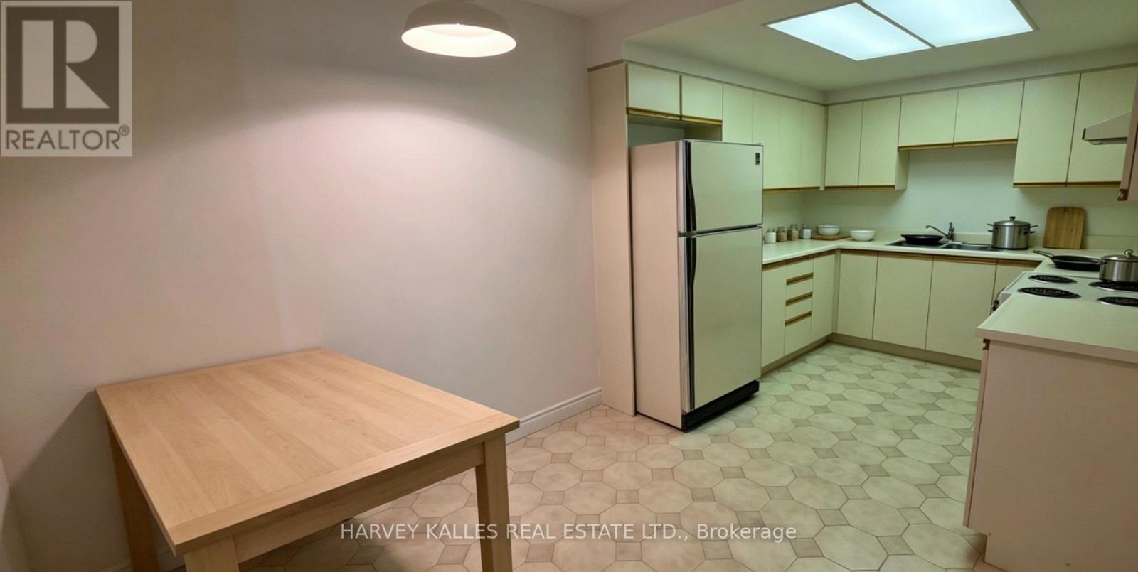 2003 - 65 Spring Garden Avenue, Toronto, Ontario M2N 6H9 - Photo 5 - C13873852