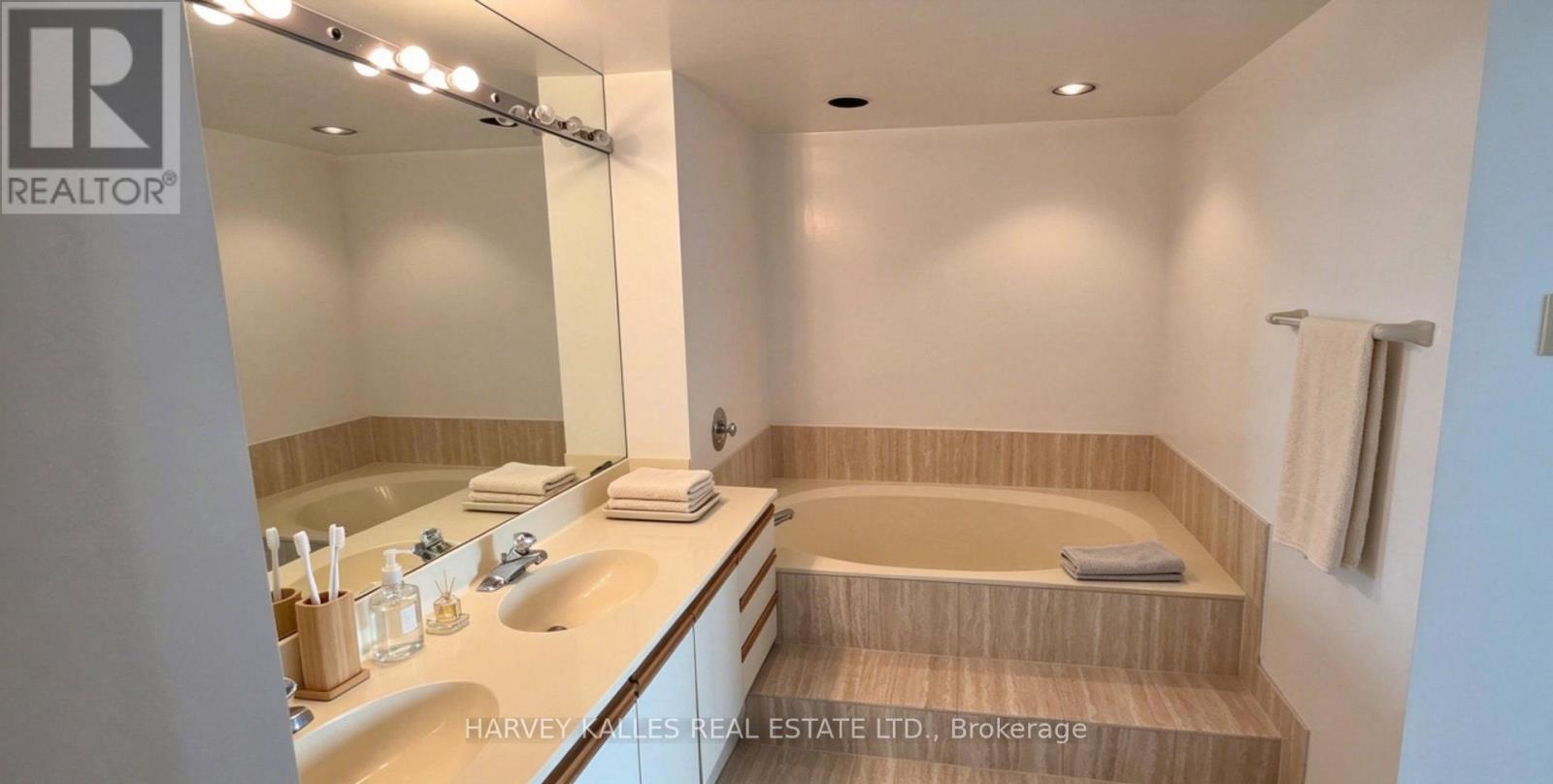 2003 - 65 Spring Garden Avenue, Toronto, Ontario M2N 6H9 - Photo 9 - C13873852