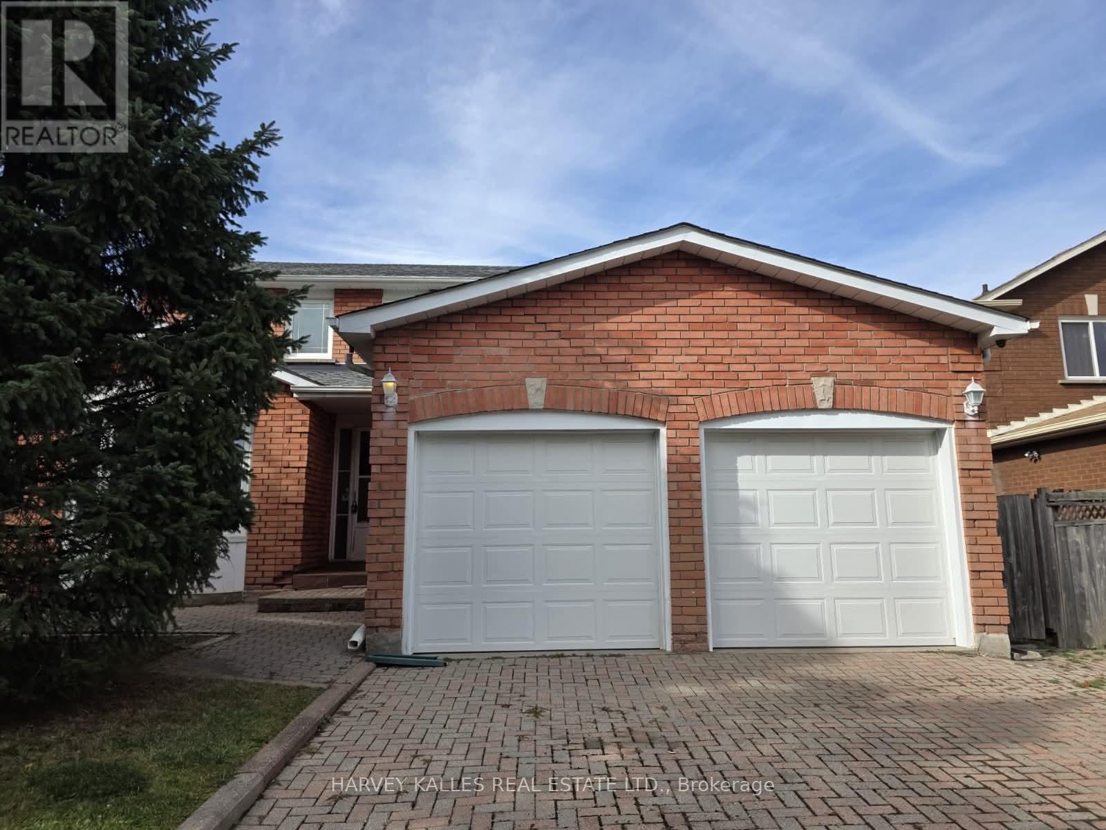 1627 Rayleen Crescent, Pickering, Ontario L1X 1X4 - Photo 2 - E13873772