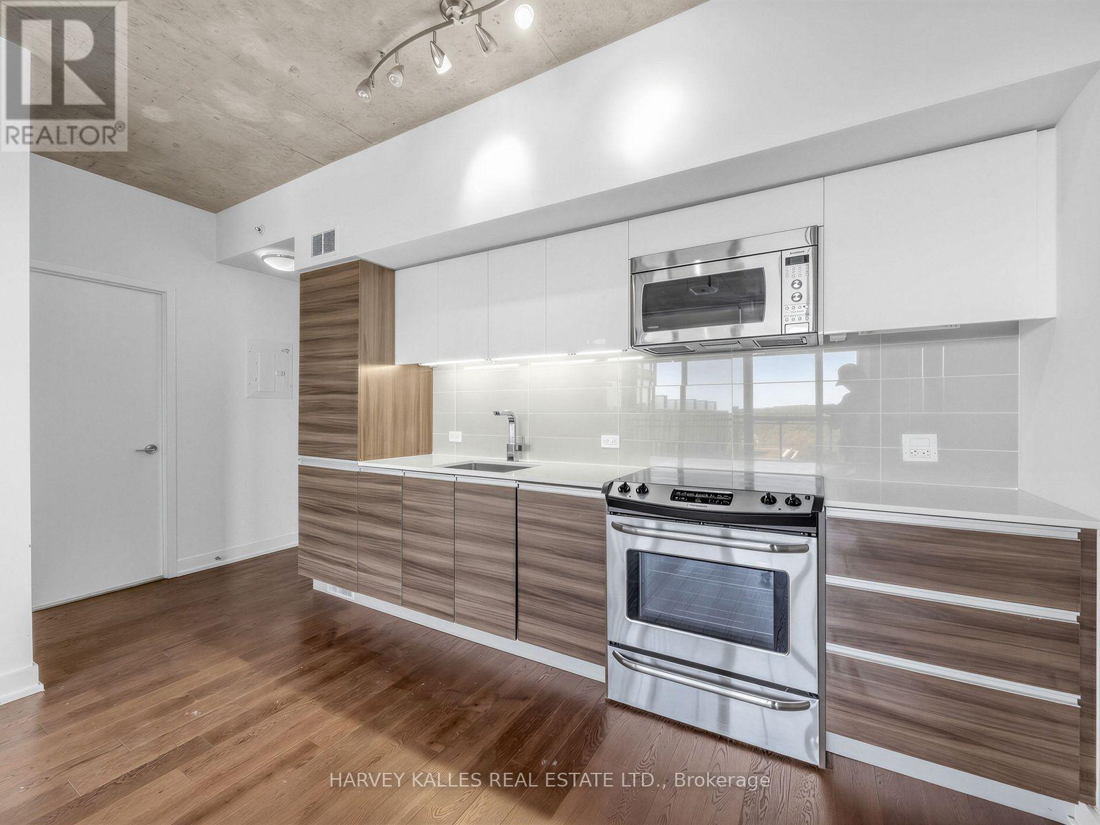 1114 - 1190 Dundas Street E, Toronto, Ontario M4M 1S3 - Photo 4 - E13874206