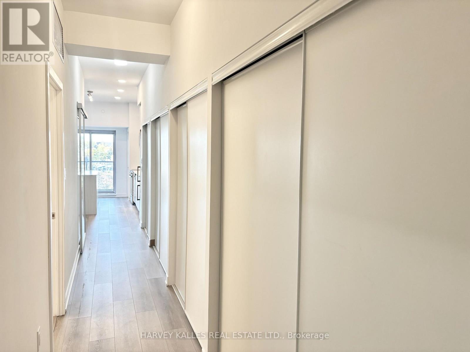 510 - 2433 Dufferin Street, Toronto, Ontario  M6E 0B4 - Photo 5 - W13874340
