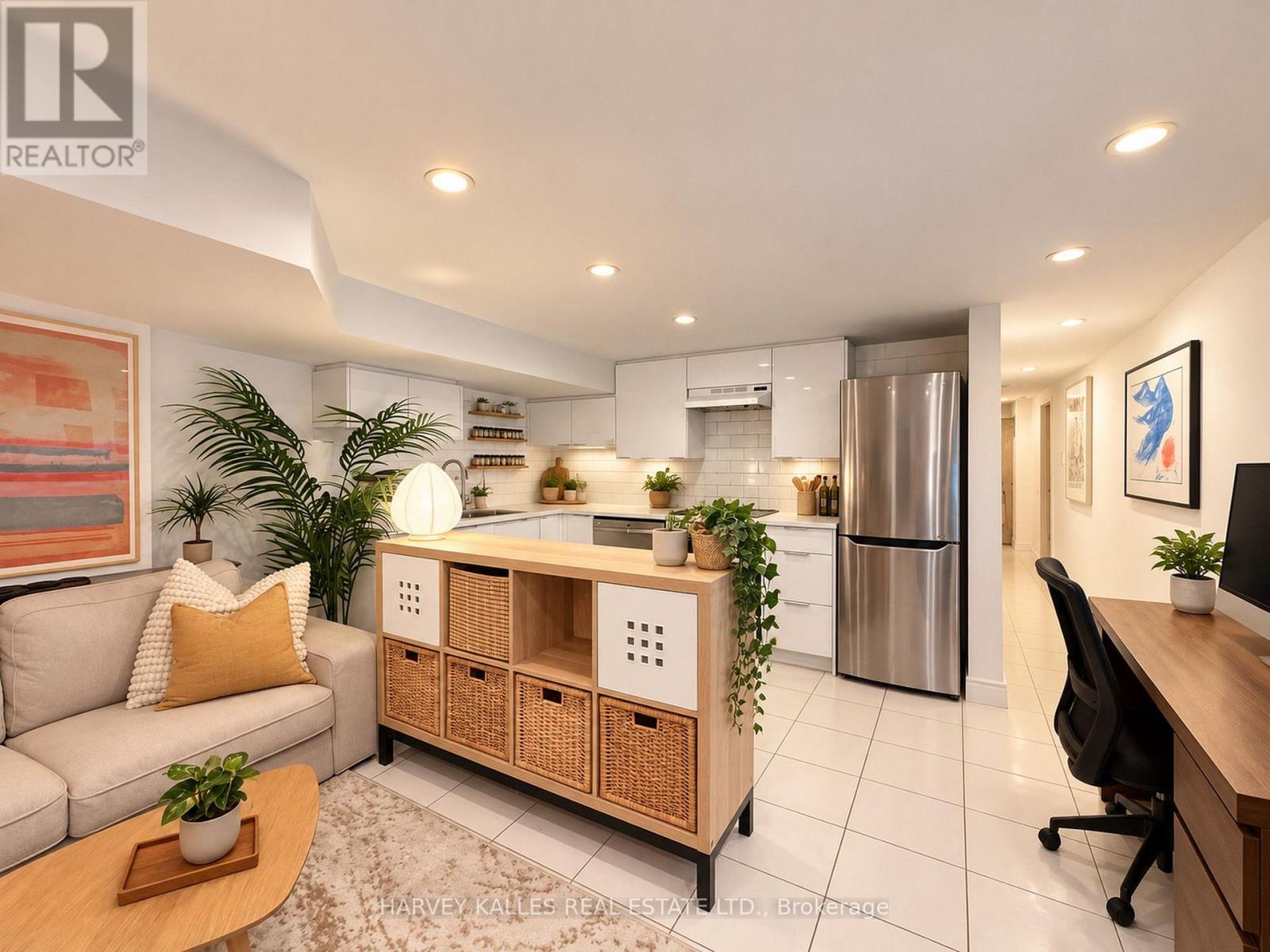 Lower - 183 Westmount Avenue, Toronto, Ontario M6E 3M6 - Photo 5 - C13878234