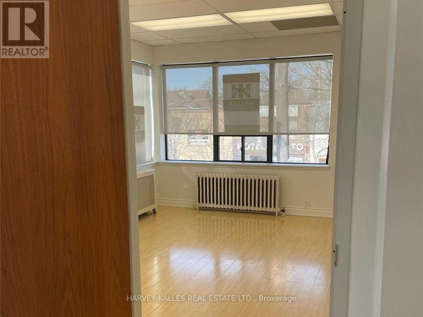 203 - 533 Eglinton Avenue W, Toronto, Ontario M5N 1B1 - Photo 2 - C13879916