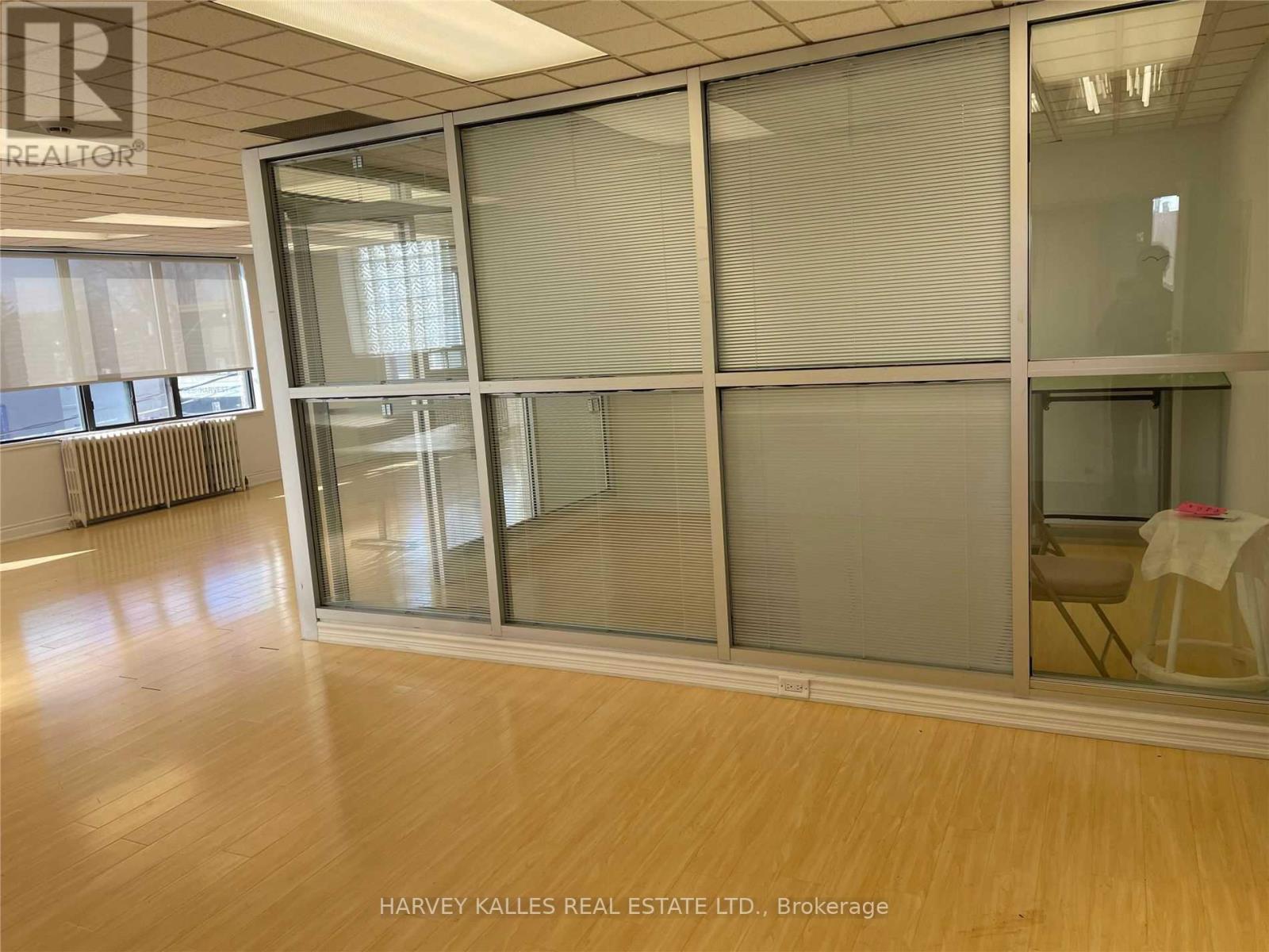 203 - 533 Eglinton Avenue W, Toronto, Ontario M5N 1B1 - Photo 6 - C13879916