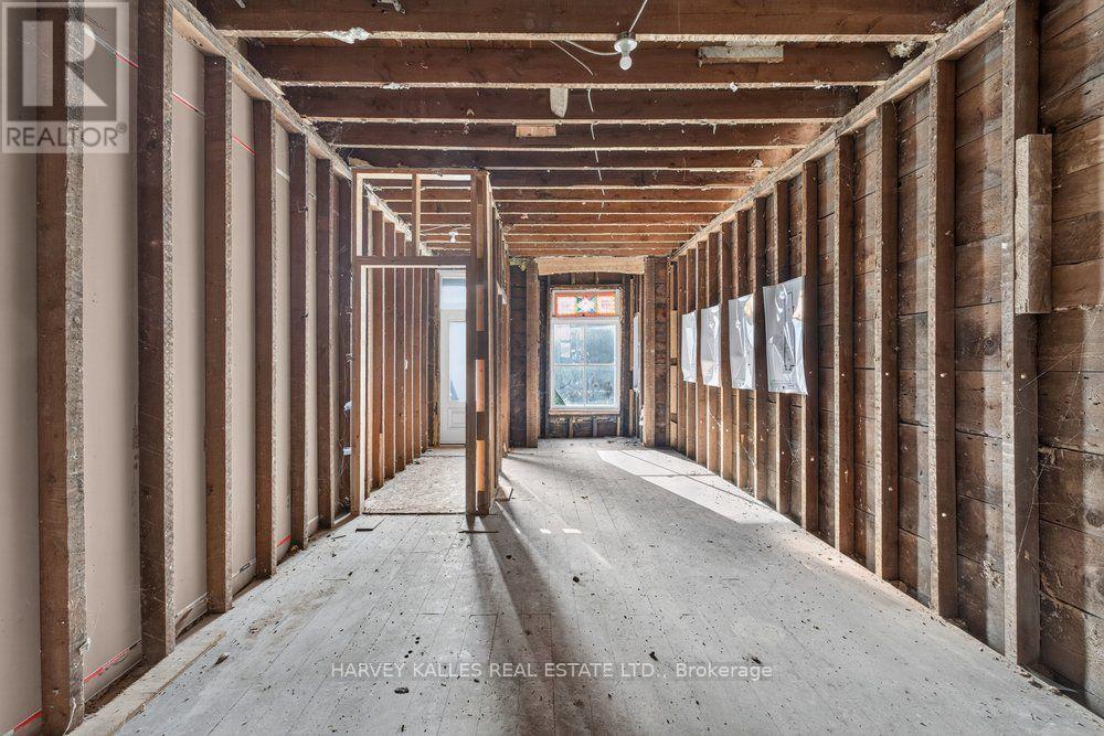 483 Roxton Road, Toronto, Ontario M6G 3R5 - Photo 11 - C13882638