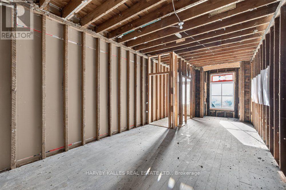 483 Roxton Road, Toronto, Ontario M6G 3R5 - Photo 12 - C13882638