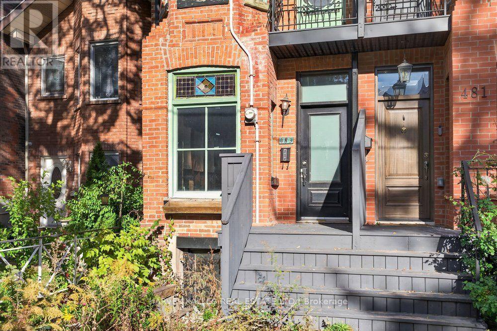 483 Roxton Road, Toronto, Ontario M6G 3R5 - Photo 3 - C13882638