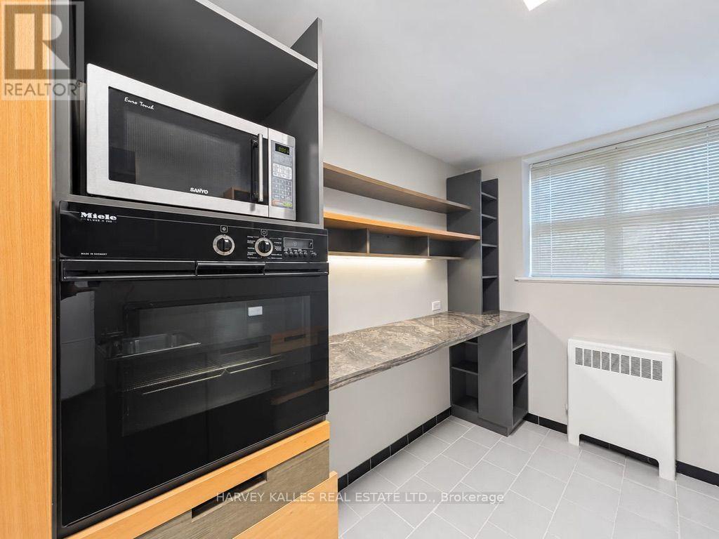 1b - 65 Old Mill Road, Toronto, Ontario M8X 1G9 - Photo 18 - W13883700