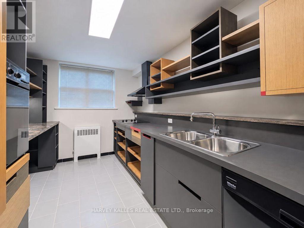1b - 65 Old Mill Road, Toronto, Ontario M8X 1G9 - Photo 19 - W13883700
