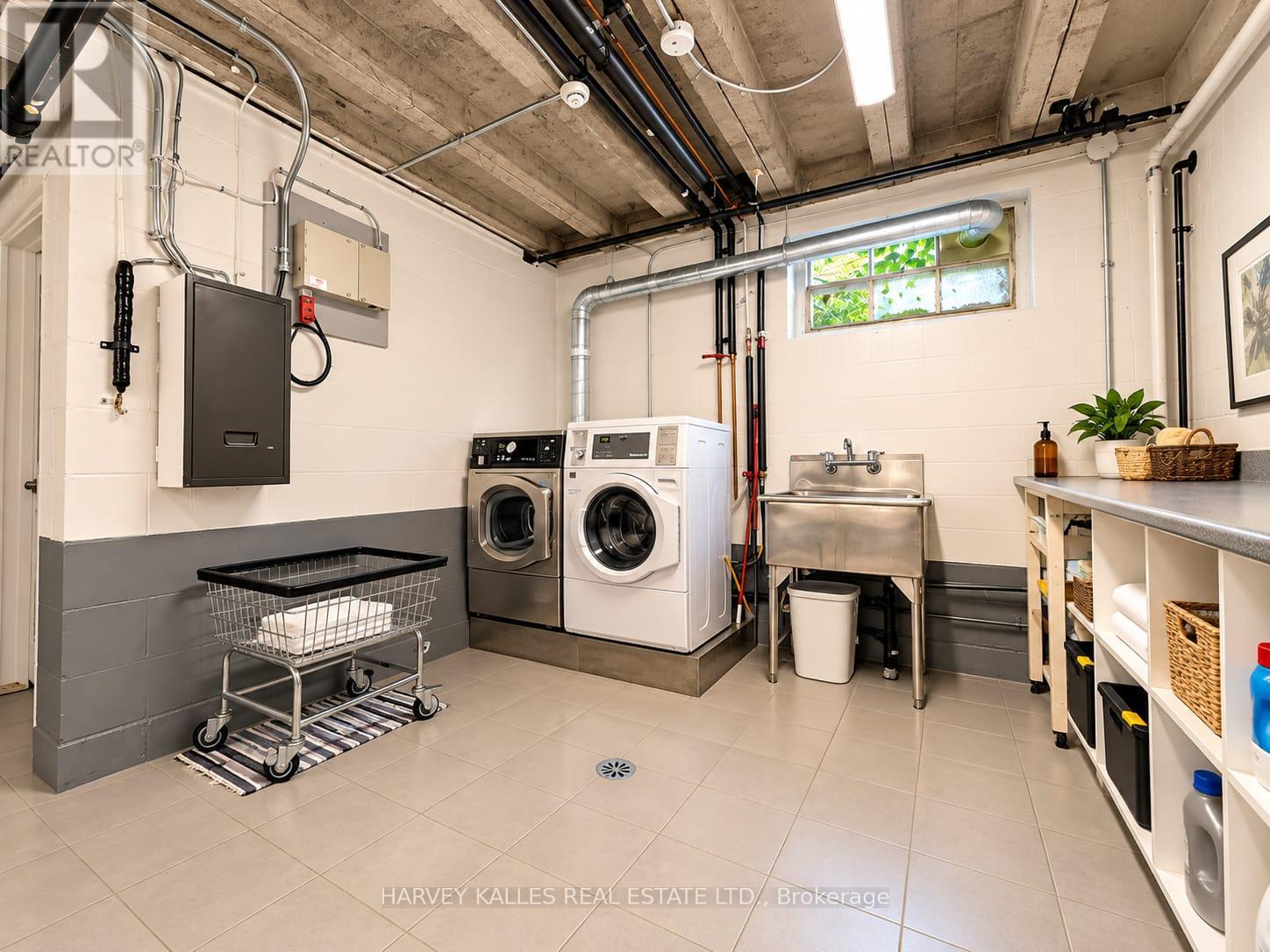 1b - 65 Old Mill Road, Toronto, Ontario M8X 1G9 - Photo 30 - W13883700