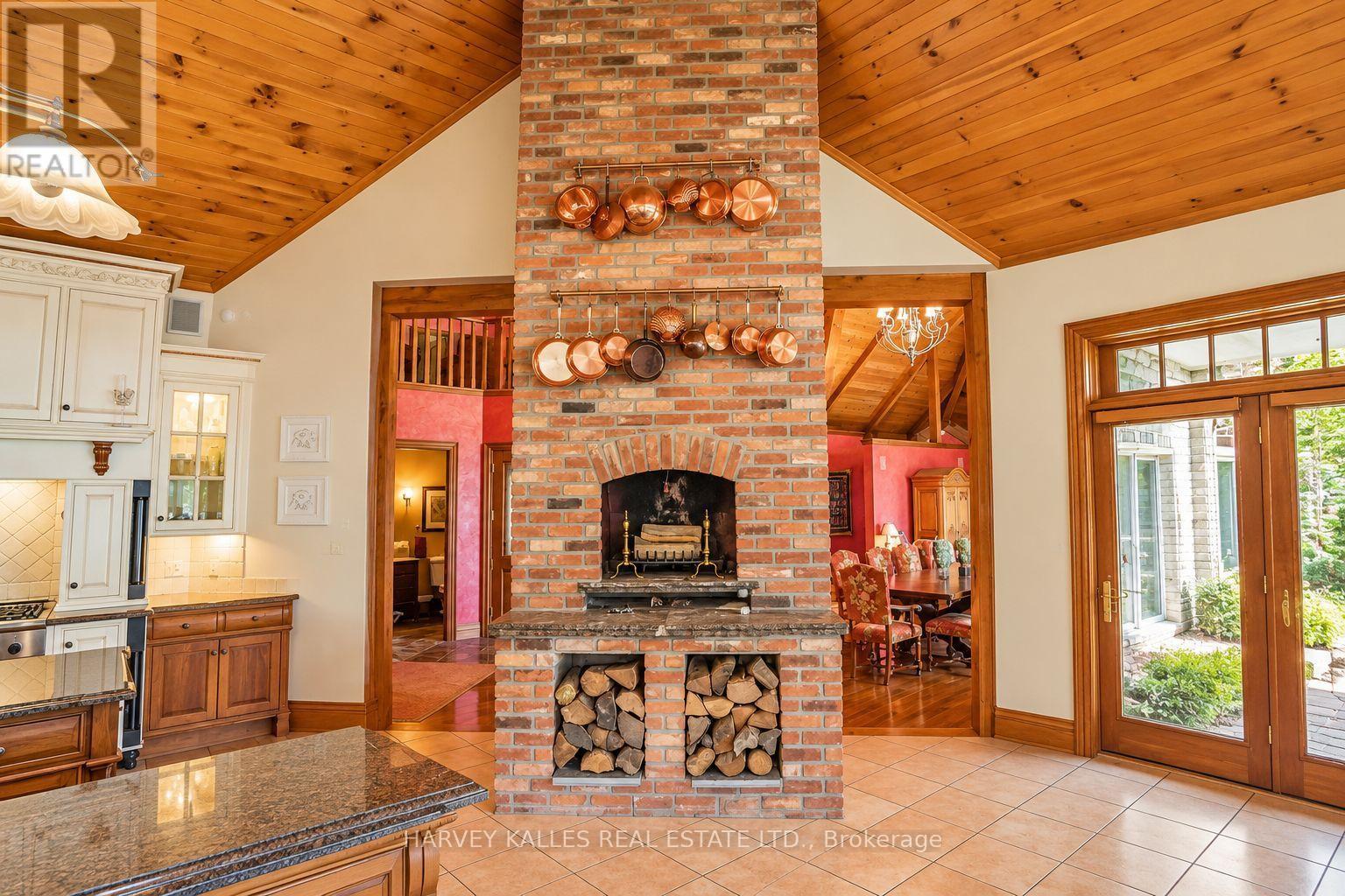 261 Sunrise Trail, Georgian Bay, Ontario L0K 1S0 - Photo 13 - X13885134